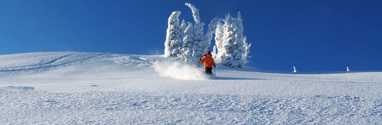Skiing at Apex Mountain Ski Resort